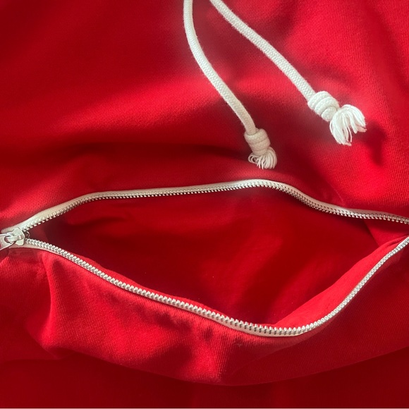 Nike Dri-Fit Hoodie - Picture 3 of 5